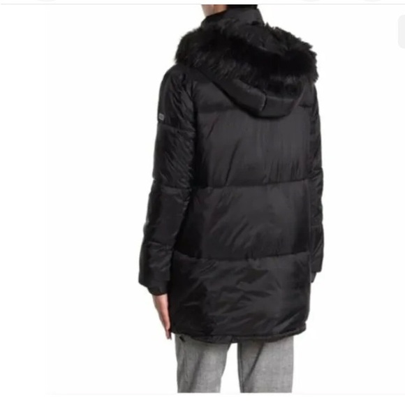 RACHEL ROY • Beautiful Black Hooded Puffer Coat with Faux Fur Trim - Picture 6 of 14